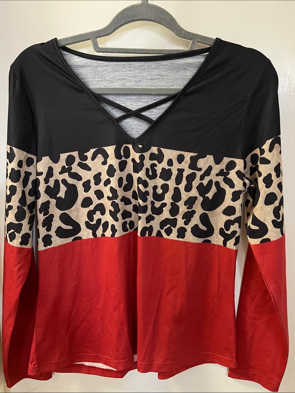 Women’s Colorblock Leopard Long Sleeve Top - Black, Beige & Red